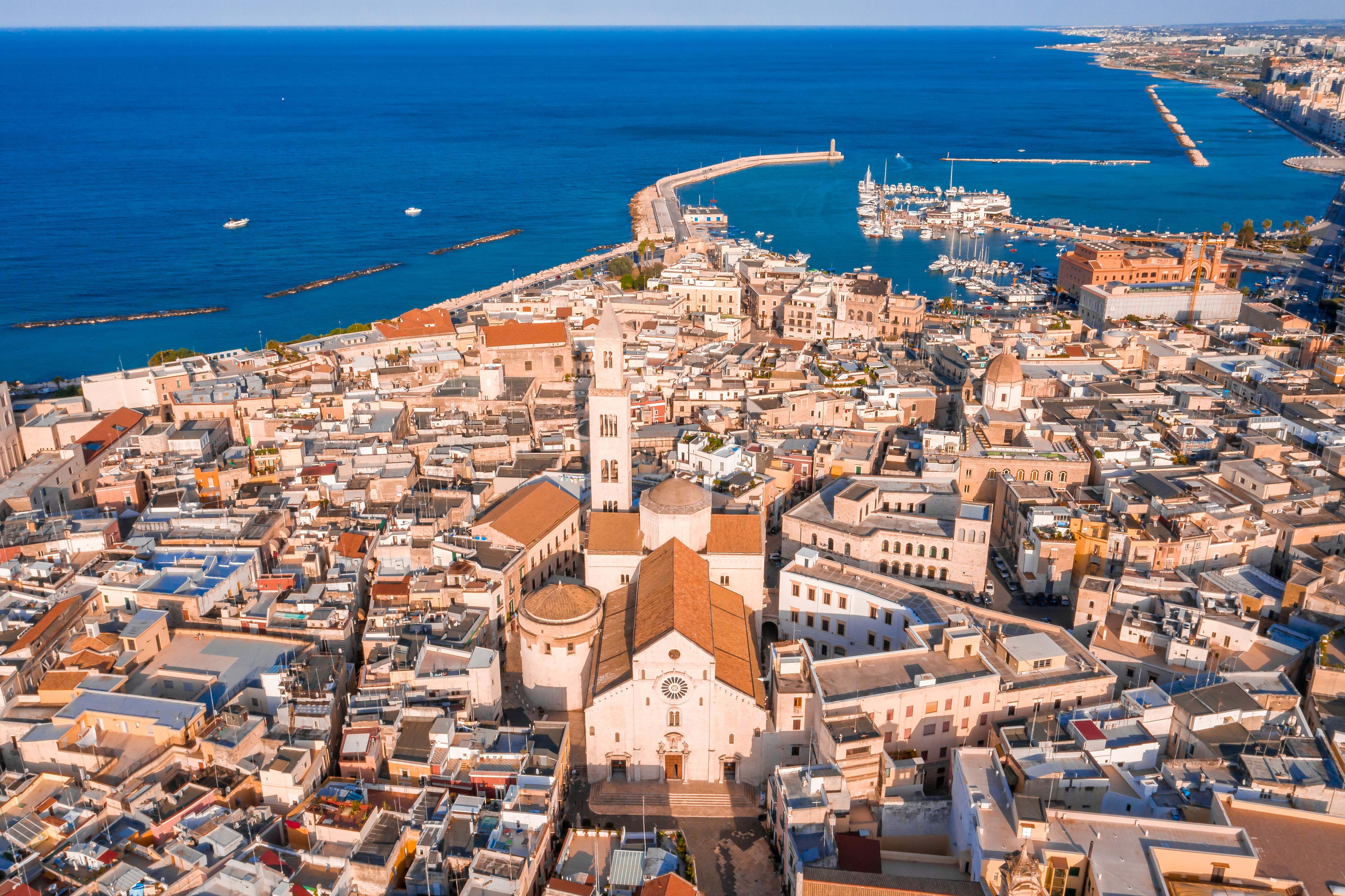 Puglia Coast & Towns Explorer: Bari to Lecce via Alberobello & Ostuni