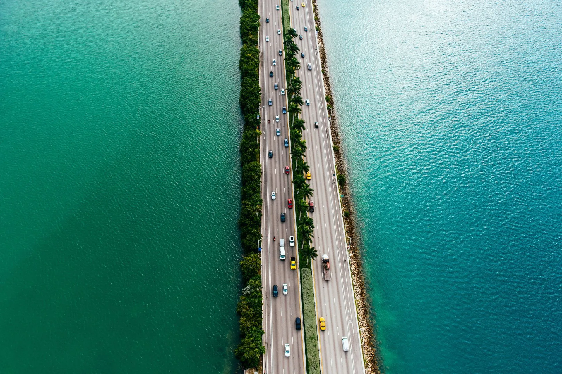 Navigating Florida: Travel Routes from Miami to Major Cities