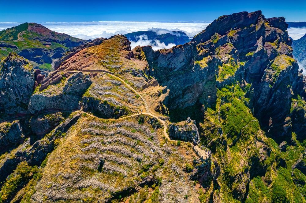 View in Pico do Arieiro Summit