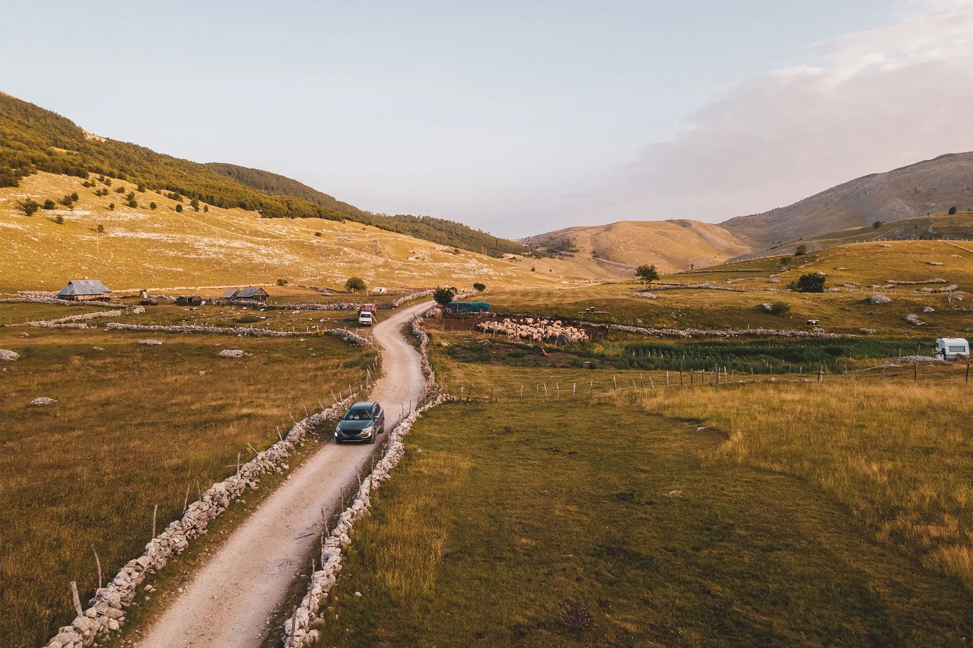 Easy Tips for Renting a Car in Albania: Your Simple Guide